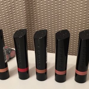 Rimmel London lipstick bundle.